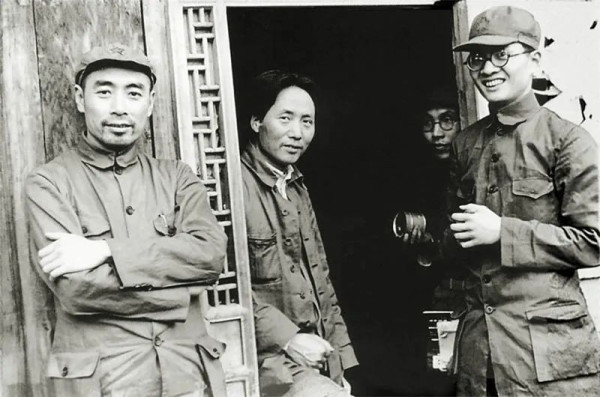 毛主席用人待人之道：重用博古，团结凯丰，善待王明