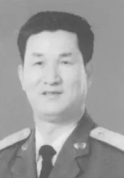 巩怀书:光荣在党50年