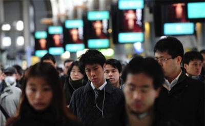 全球低生育?中国怎么办?参考这个国家!