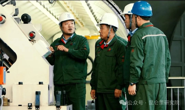 陈先义:民营企业就是要像瑞兆激光那样把工人群众高高举起