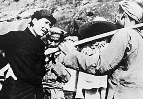毛主席：“共产党就是要奋斗”