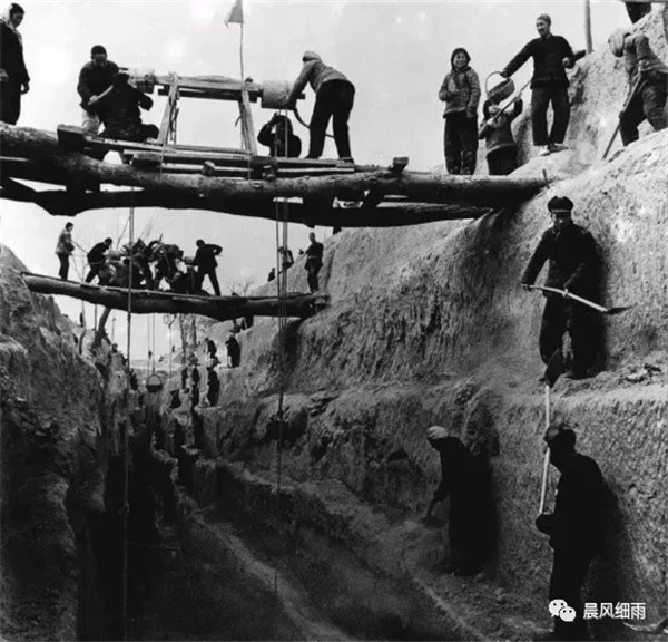 “大锅饭养懒汉”:无耻论调侮辱不只是一代人